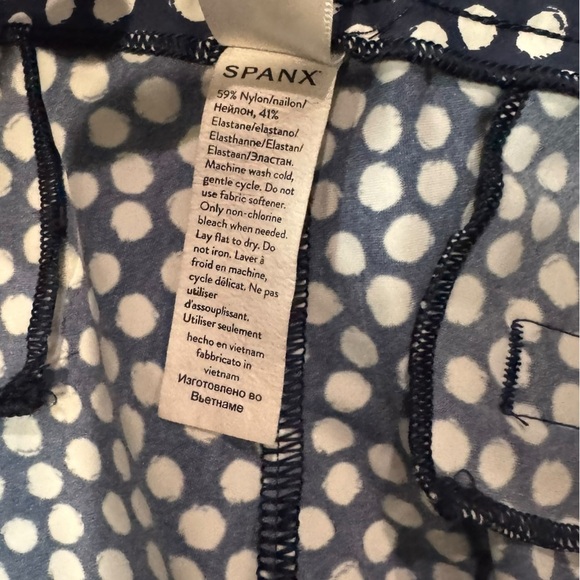 SPANX Blue Bike Shorts High-Waisted Compression Fit NWOT XL - Picture 9 of 11